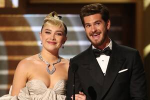 Andrew Garfield Emma Stone Porn - We Live In Time, starring Andrew Garfield and Florence Pugh, might be the  romcom of the year | British GQ