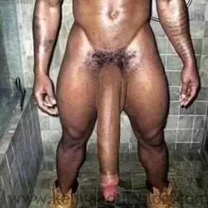 longest huge dick - Nigerian guy with the Biggest PENIS shares pics online | Kenya Adult Blog