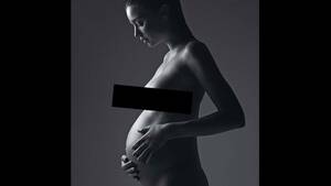 christina aguilera nude pregnant belly - What's with all the naked pregnant ladies? | Salon.com