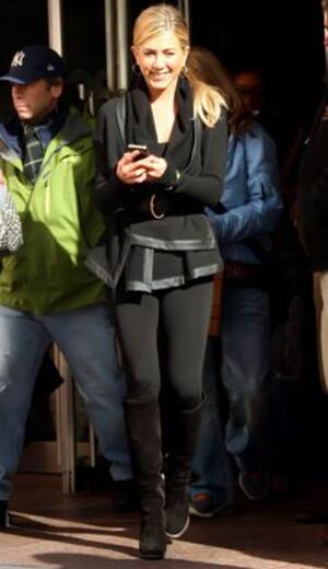 Jennifer Aniston Pantyhose Porn - 38 Jennifer Aniston ideas | jennifer aniston, jennifer aniston style, jen  aniston