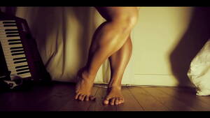 Muscular Asian Legs Porn - cdn77-pic.xvideos-cdn.com/videos/thumbs169poster/8...