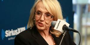 Jan Brewer Porn - Jan Brewer Signs Legislation To Discourage Revenge Porn In Arizona |  HuffPost Latest News