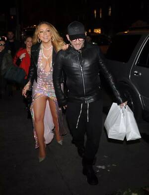 mariah cerry cheerleader upskirt panties - Mariah Carey flashes her crotch in tan tights as she suffers epic wardrobe  malfunction in revealing dress - Irish Mirror Online