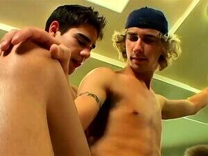 Gay Head Porn - Gay Head Porn porn videos at Xecce.com