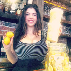 candid amateur big natural tits - Beautiful amateur girls with massive boobs, candid pics and cam girl gifs.