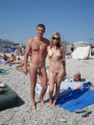 free gallery nudist couple - Nudist Couple Porn Photo Pics