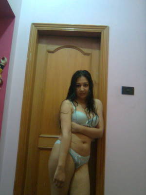 beautiful naked indian bhabhi - 
