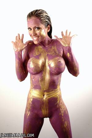 Brazilian Body Paint Porn - Janessa Brazil covered in body paint and no clothing - NNConnect.com