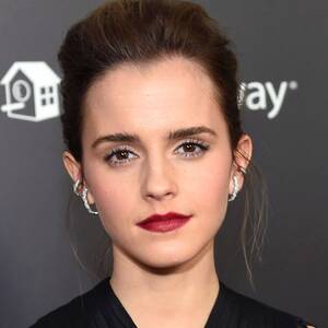 Meghan Mccarthy Pussy - 20 Celebrity Pubic Hairstyles - How Celebs Style Their Pubic Hair | Marie  Claire