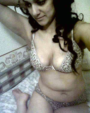 cute pakistani nude - pakistani girls nude pics