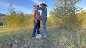 Cowboy Gay Porn Football - Hot cowboys fuck - ThisVid.com