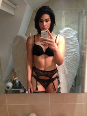 ladyboy trap lingerie - Leticia Crawford, Lives in London.