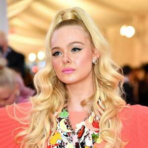 Elle Fanning Porn Galleries - Elle Fanning lashes out at movie boss who called her 'unf***able' when she  was a teen - Daily Star