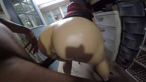 ghetto white booty close up - Thick White Girl Pulls her Dress up & Get's Fucked in the Garage! -  Pornhub.com