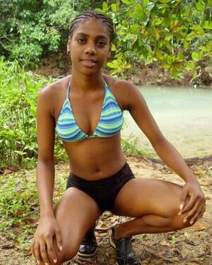 ebony teen bikini - Lovely ebony teen in bikini outdoor Porn Pictures, XXX Photos, Sex Images  #3116137 - PICTOA