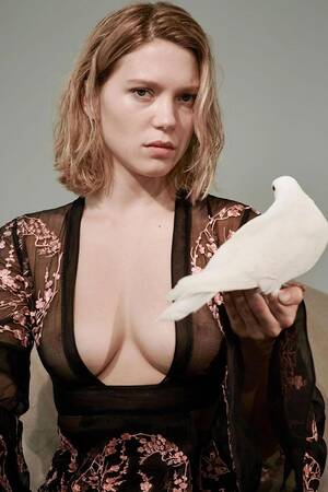 Lea Seydoux Porn Girls Squirting - LÃ©a Seydoux