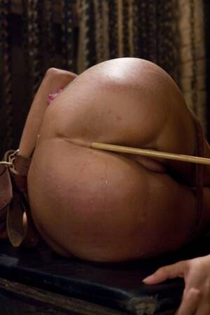 bbw bare ass spanking - Big Ass Spanking Porn Pics & Naked Photos - PornPics.com