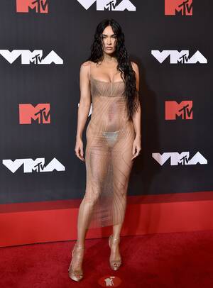 Celebrity Porn Megan Fox - Megan Fox's Naked Dress the MTV Video Music Awards 2021 | 21 Celebrities  Who Have Embraced the Naked Dress Trend | POPSUGAR Fashion UK Photo 21