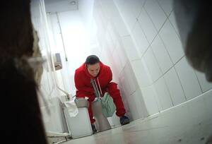 have to pee - Why do girls have to wipe after peeing - Metadoll HD Porn Leaks