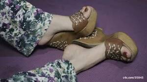 foot cum clog - Cum In Feet Porn Videos (3) - FAPCAT