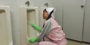 asian toilet attendant - Asian bathroom attendant is in the mens part1 - Tnaflix.com