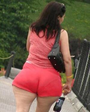 big butt voyeur - Candid Mom Big Butt - Street Voyeur Booty Porn Pictures, XXX Photos, Sex  Images #2161869 - PICTOA