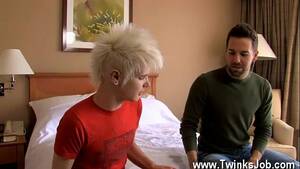 3d Gay Cowboy Porn - Gay cowboy 3d porn Young Timo Garrett evidently has a thing for older -  XVIDEOS.COM