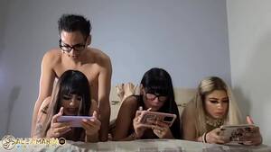 Angry Birds Pussy - My Girlfriends are Playing Angry Birds and it is too Late to go to a Show  at a Gentlemen's Club - Pornhub.com