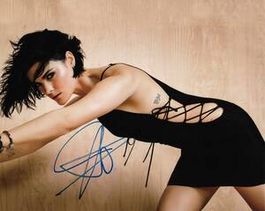 Jaimie Alexander Porn - Jaimie Alexander REAL hand SIGNED 8x10\