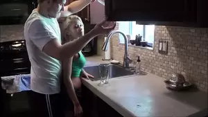 Kitchen Porn Family Therapy - Stepsister & Stepbrother Affair - Marsha May - Family Therapy | xHamster