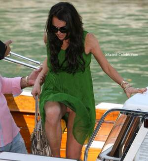 Lindsay Lohan Naked Pussy - Lindsay Lohan nude pussy upskirt 001.jpg | MOTHERLESS.COM â„¢