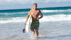 Australian Surfer Gay - Surfer dude Brett at the Glory Hole - Gay Porn - All Australian Boys