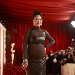 hot pregnant celebrities pussy - 34 celebrities who have proudly normalised breastfeeding