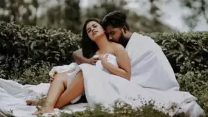 indian wedding couple sex - India couple bullied for intimate wedding photoshoot