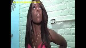 black babe gloryhole - Black Girl at a Glory Hole - XVIDEOS.COM