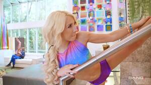 Anal Surprise For Blonde - BANG Surprise - Petite Blonde Kenzie Reeves Fucked Anal - XVIDEOS.COM