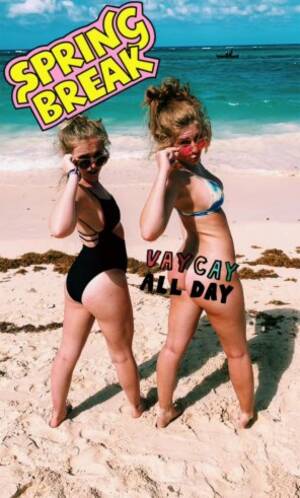 Bottomless Bikini - Bottomless Bikini Porn Photos - EPORNER