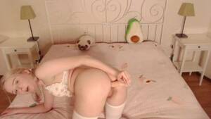 cute anal dildos - HOT CUTE TEEN, ANAL SEX AND BLOWJOB DILDO, BIG DILDO IN ASS, DADDY'S GIRL  JOUANT AVEC SON CUL - VidÃ©os Porno Gratuites - YouPorn