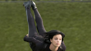 Jennifer Lawrence Cum Porn - Jennifer Lawrence peed in a bucket during night out with Adele, according  to Alan Cumming | The Independent | The Independent