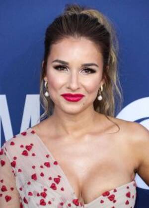 Jessie J Porn Boobpedia - Jessie James Decker - Boobpedia - Encyclopedia of big boobs