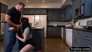 Babes Kitchen Porn - Curvy babe gets pumped in the kitchen - XVIDEOS.COM