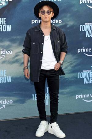 Boy Porn Asian Shinjiro - Japanese Pop Star Shinjiro Atae Comes Out as Gay