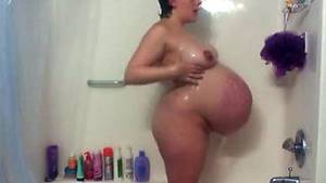 Bdsm Pregnant Belly Porn - Perverted brunette wifey of my friend showed off her big swollen belly
