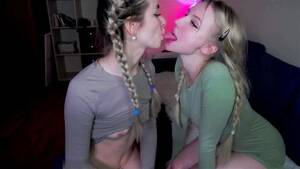 lesbian long tongue kissing - Watch Lesbian Kissing: Mouth Sex With Long Tongues - Fetish, Kissing, Long  Tongue Lesbian Porn - SpankBang