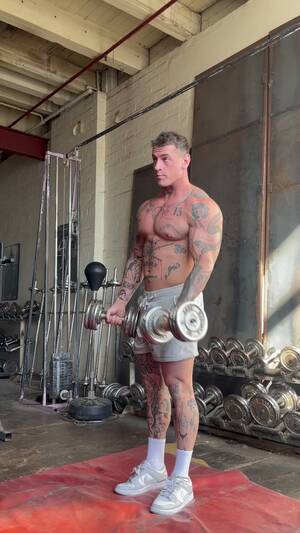 Captain Black Porn - just about porn on X: \