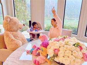 Girls Do Porn Khloe - Khloe Kardashian Shares 'Great Morning' With Daughter True Thompson | Life  & Style