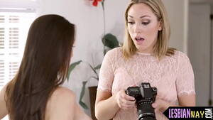 lesbian photographs - Hot blonde lez photographer seduced by babe - XVIDEOS.COM