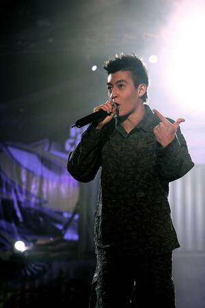 edison chen - File:Edison Chen in 2005.jpg - Wikimedia Commons