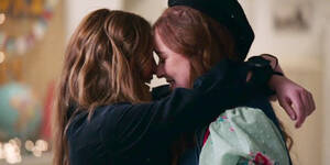 Ashlyn Letizzia Lesbian - High School Musical TV Series Ends With Adorable Lesbian Romance