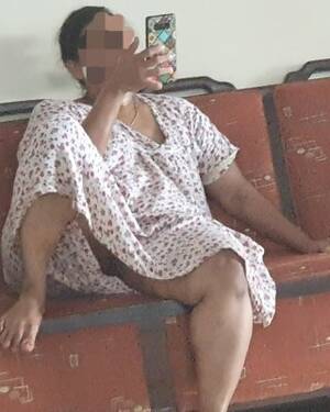 my mother upskirt - t1.pictoa.com/media/galleries/276/340/276340600c64...